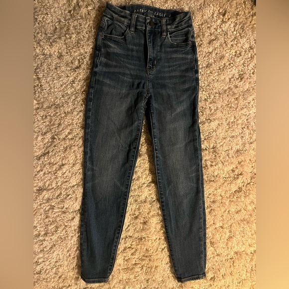 American Eagle Jeans. Size 000. - Picture 3 of 5